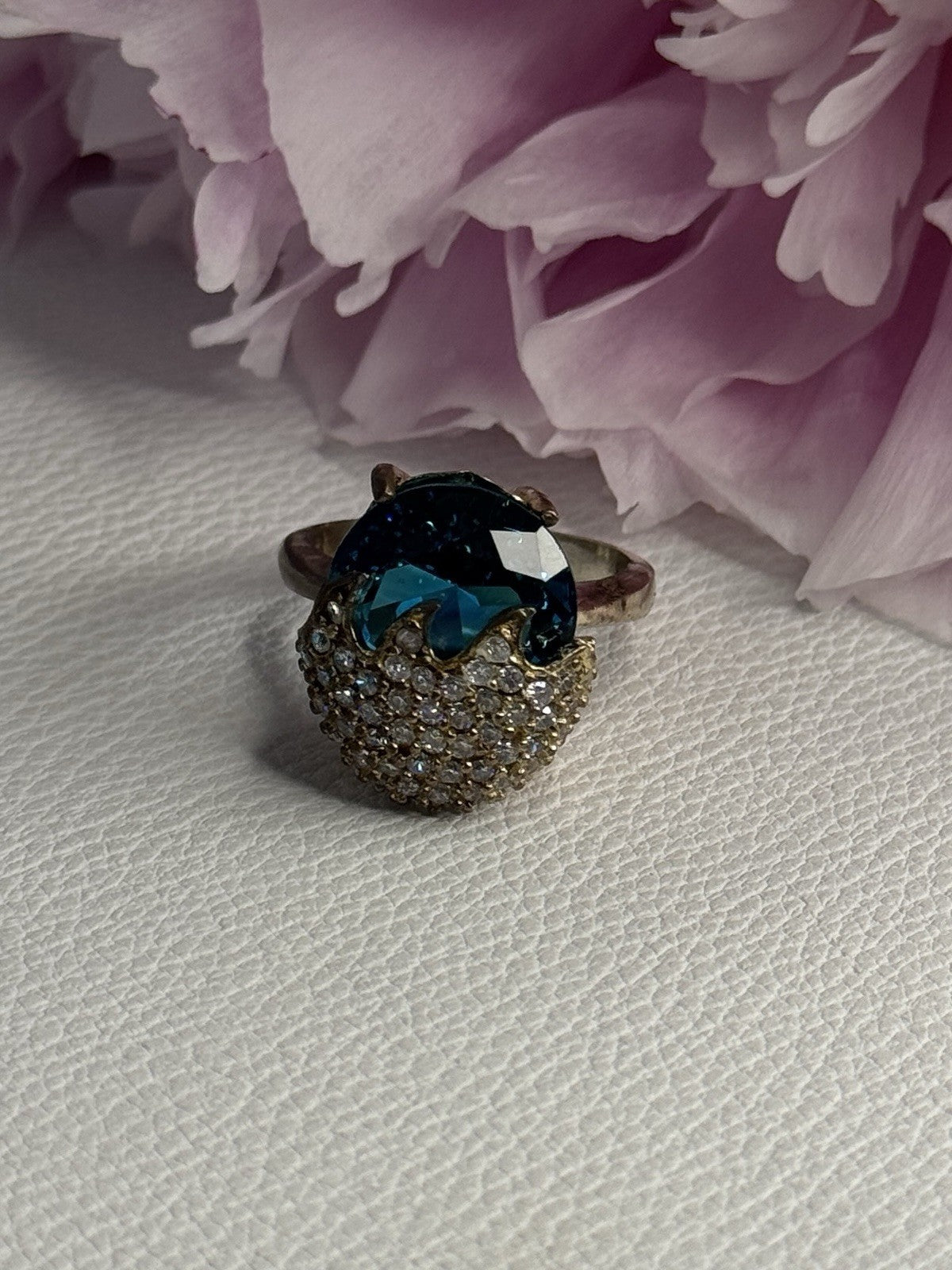 925 Sterling Silver Blue Crystal & CZ Ring Size 8