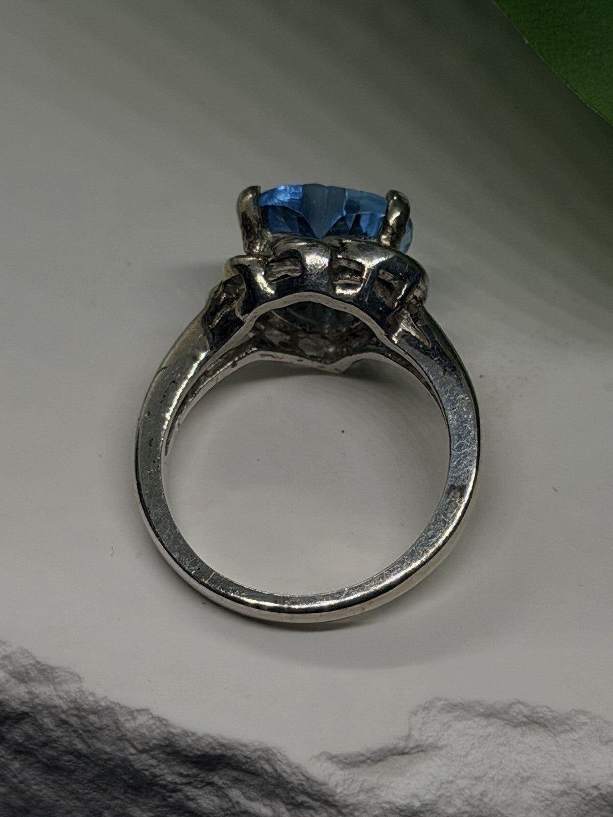925 Sterling Silver Blue Topaz Heart Ring 6