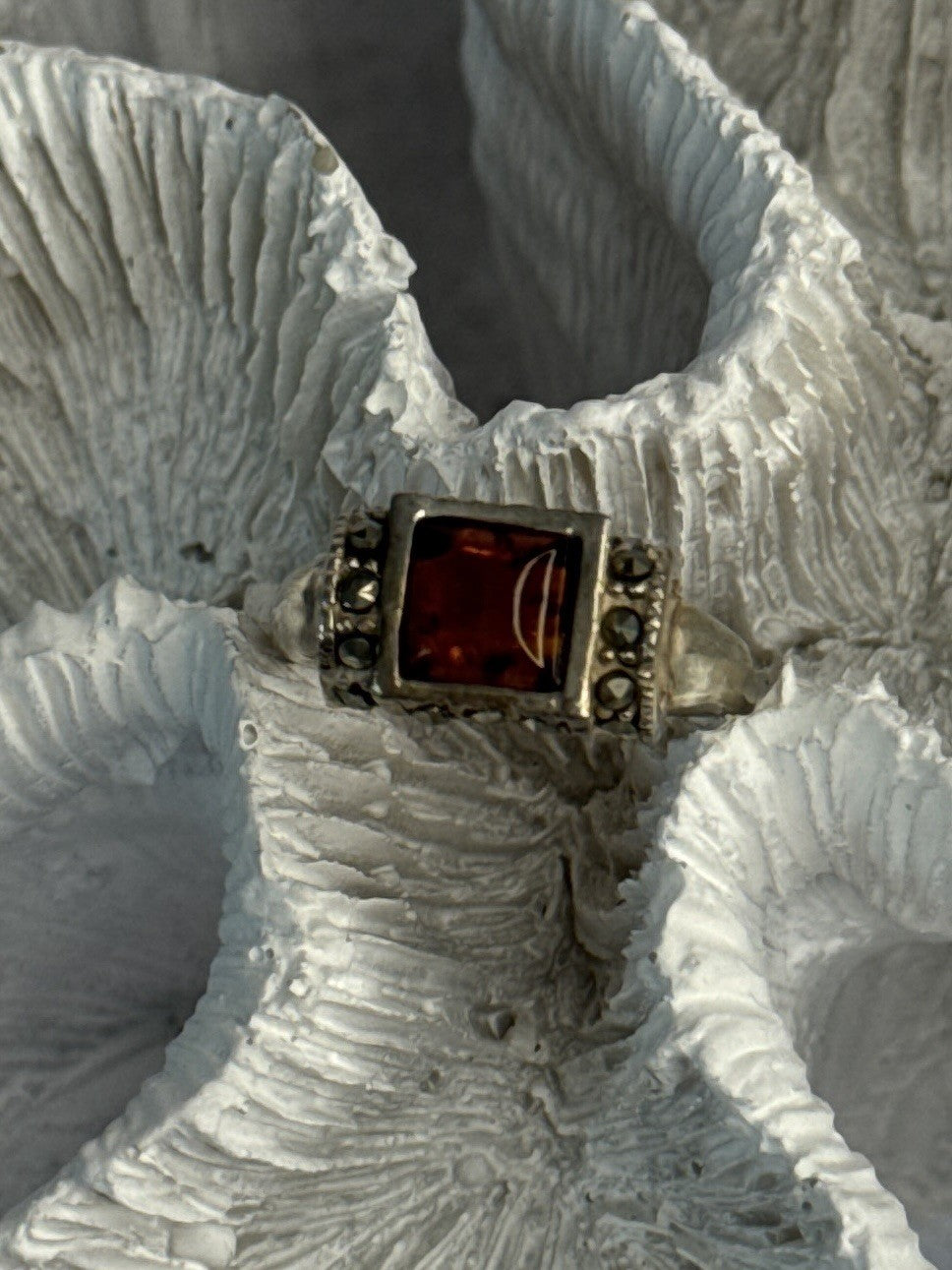 925 Sterling Silver Amber & Marcasite Ring Size 6.5