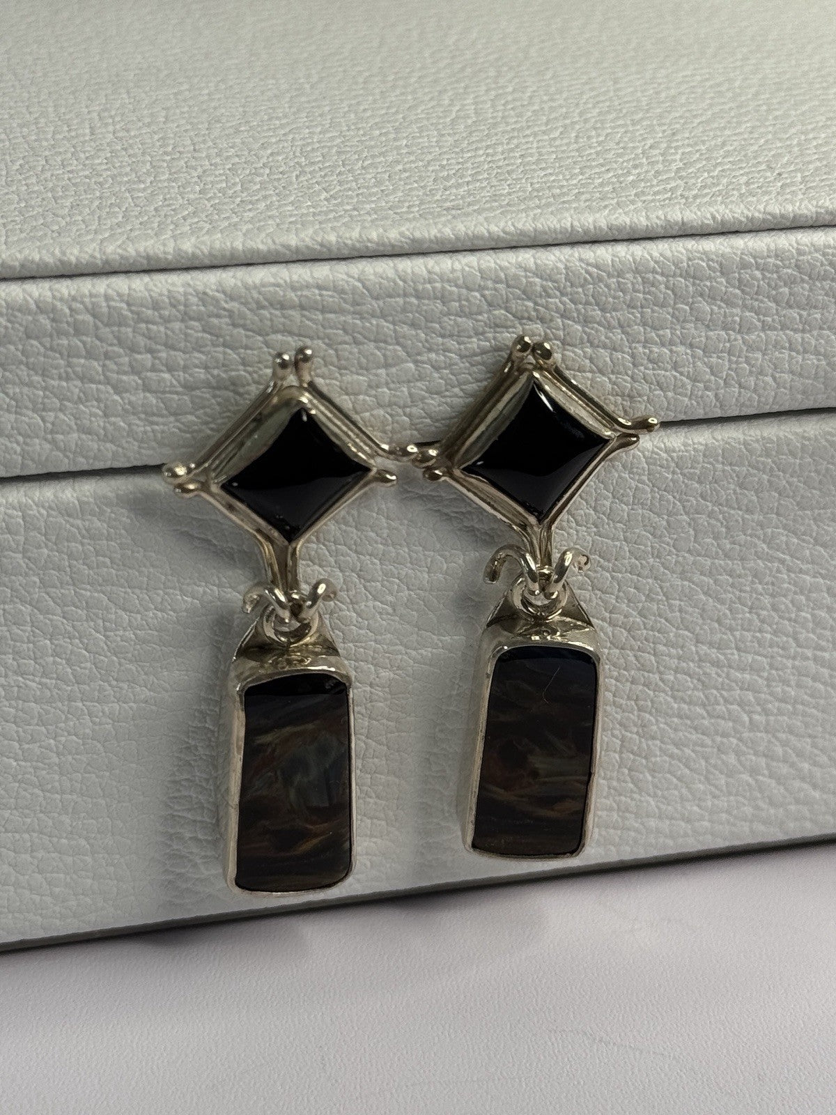 925 Sterling Silver Abalone & Onyx Earrings Length 1.50 Inch