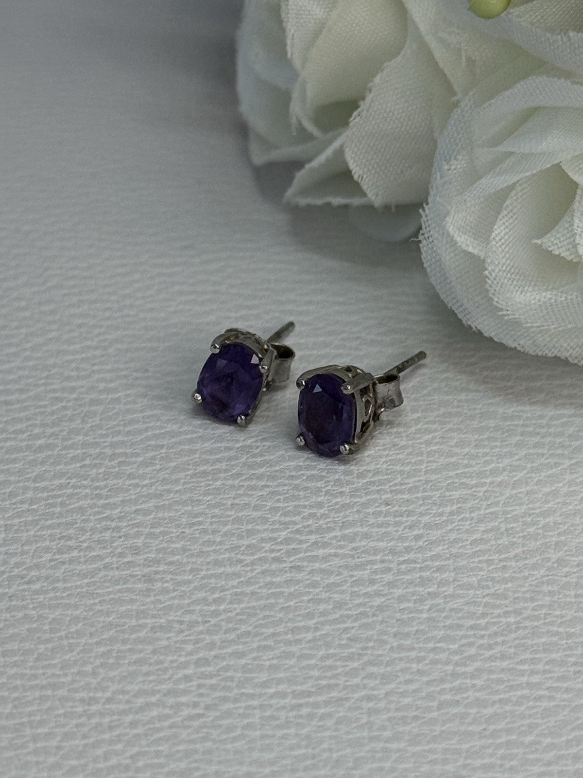 925 Sterling Silver Amethyst Earrings Length 0.27 Inch