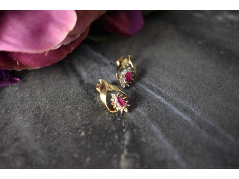 10K Yellow Gold Ruby & Diamonds Earrings