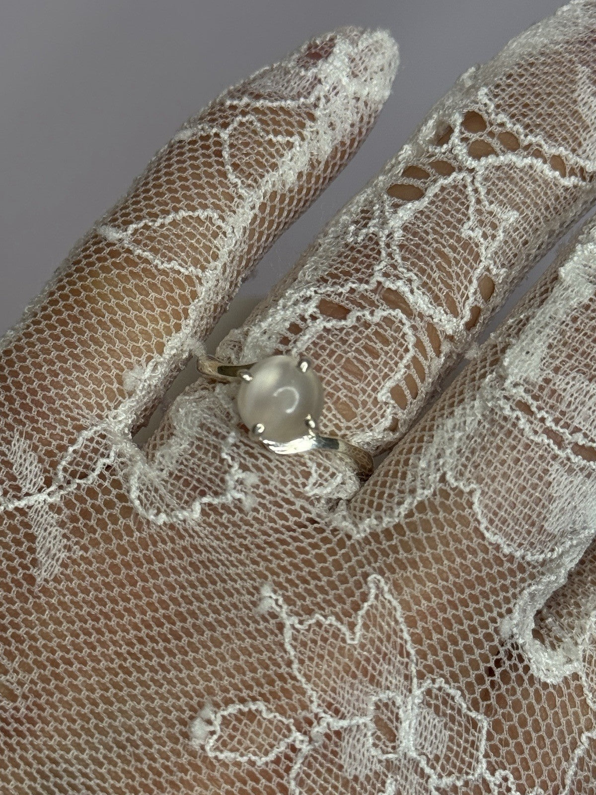 925 Sterling Silver Moonstone Ring Size 7.5