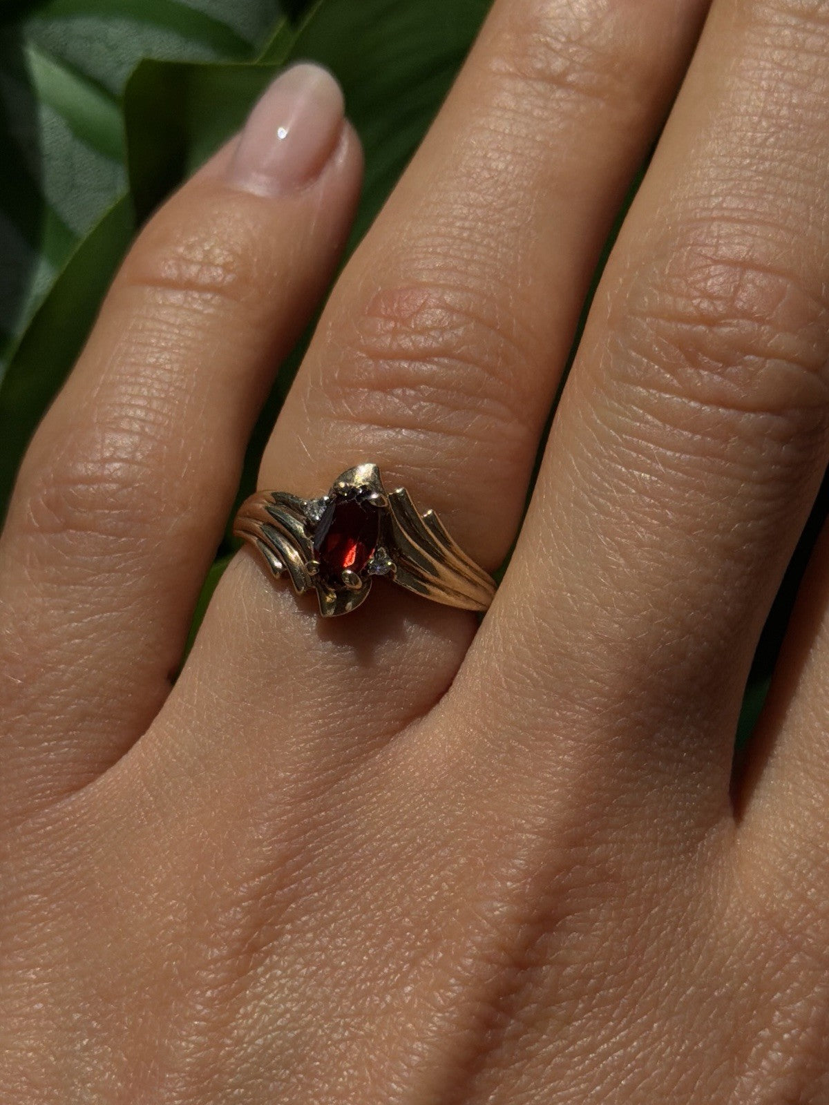 Elegant 10K Yellow Gold Garnet & Diamond Ring Size 6