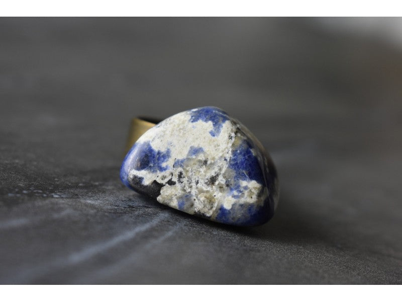 Designer's Ring with Sodalite Size 7.5