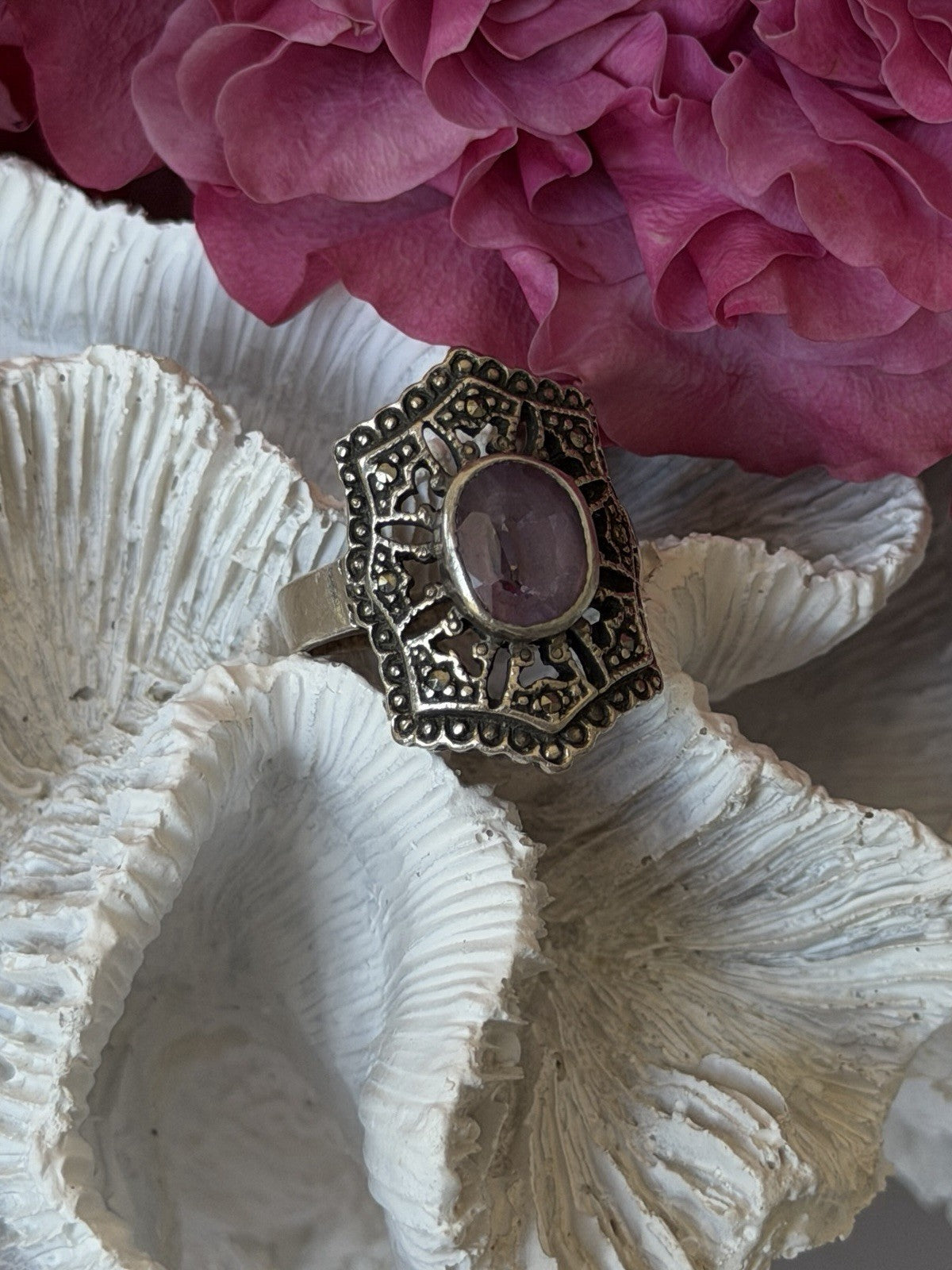 Vintage 925 Sterling Silver Amethyst & Marcasite Ring Size 8
