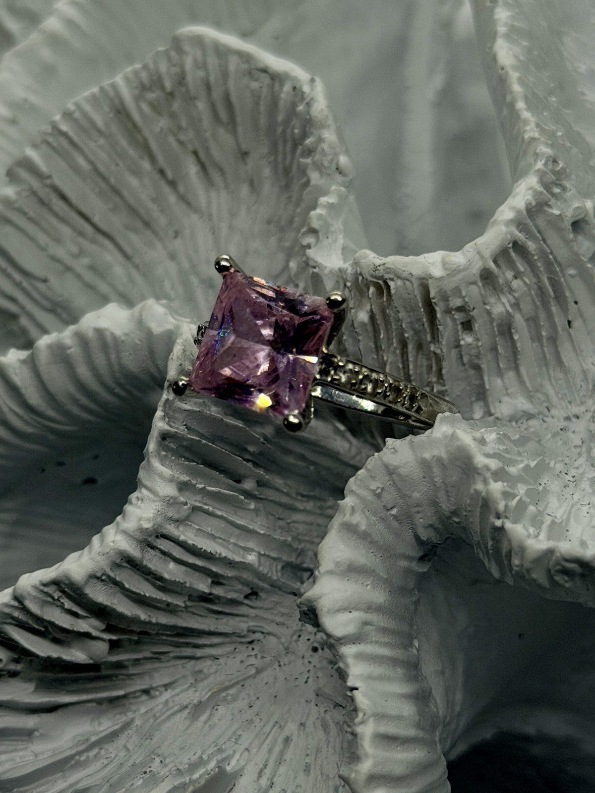 14K White Gold Pink Sapphire & Diamond Ring Size 7