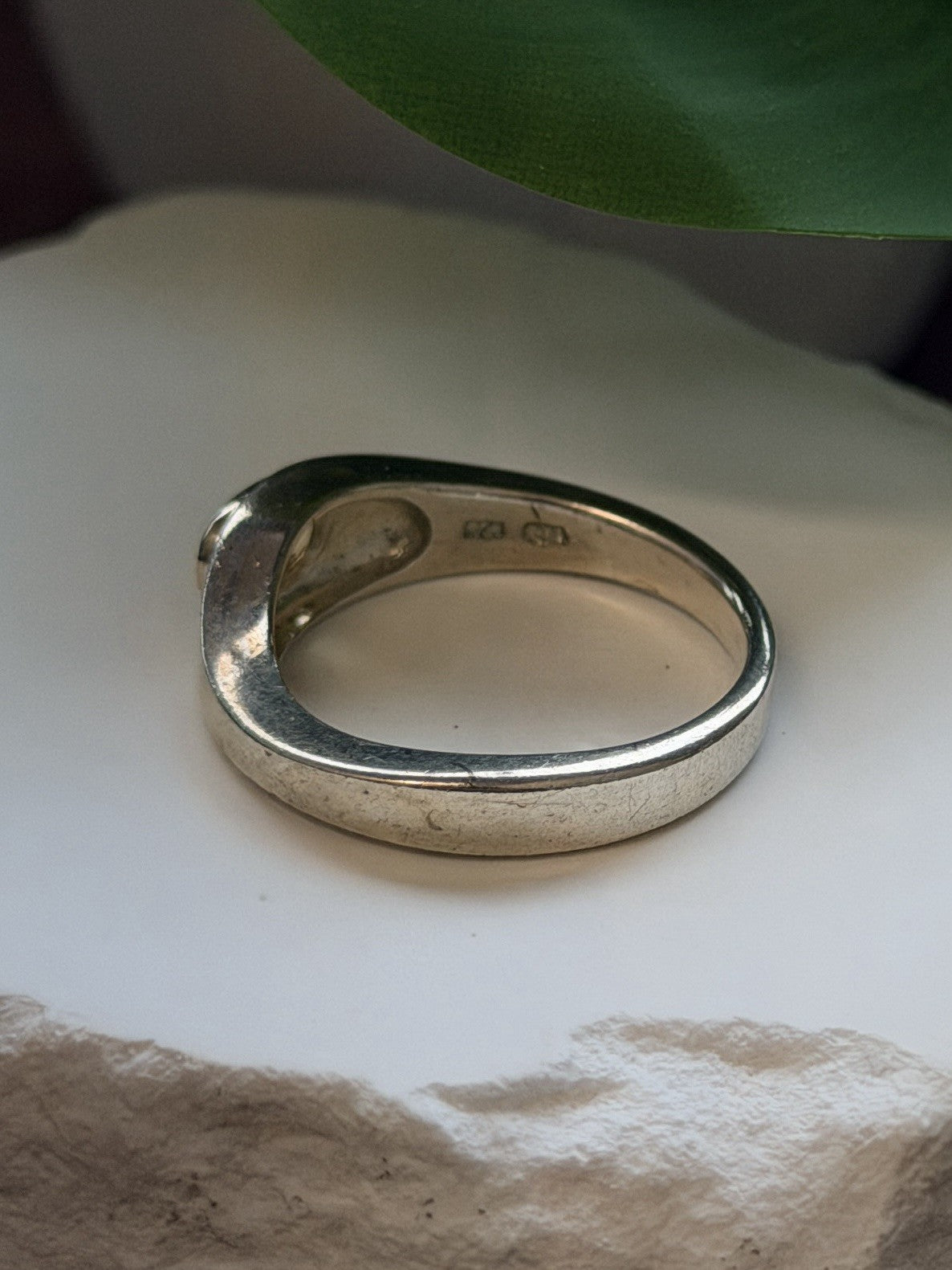 925 Sterling Silver Oval Yellow Citrine Band Ring Size 8