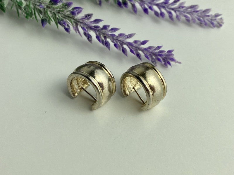 Classic Huggie Earrings
