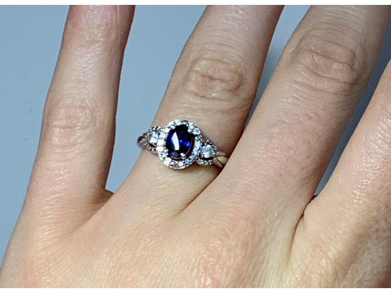 925 Sterling Silver Blue & White Sapphire "Snow Queen" Ring Size 7.25