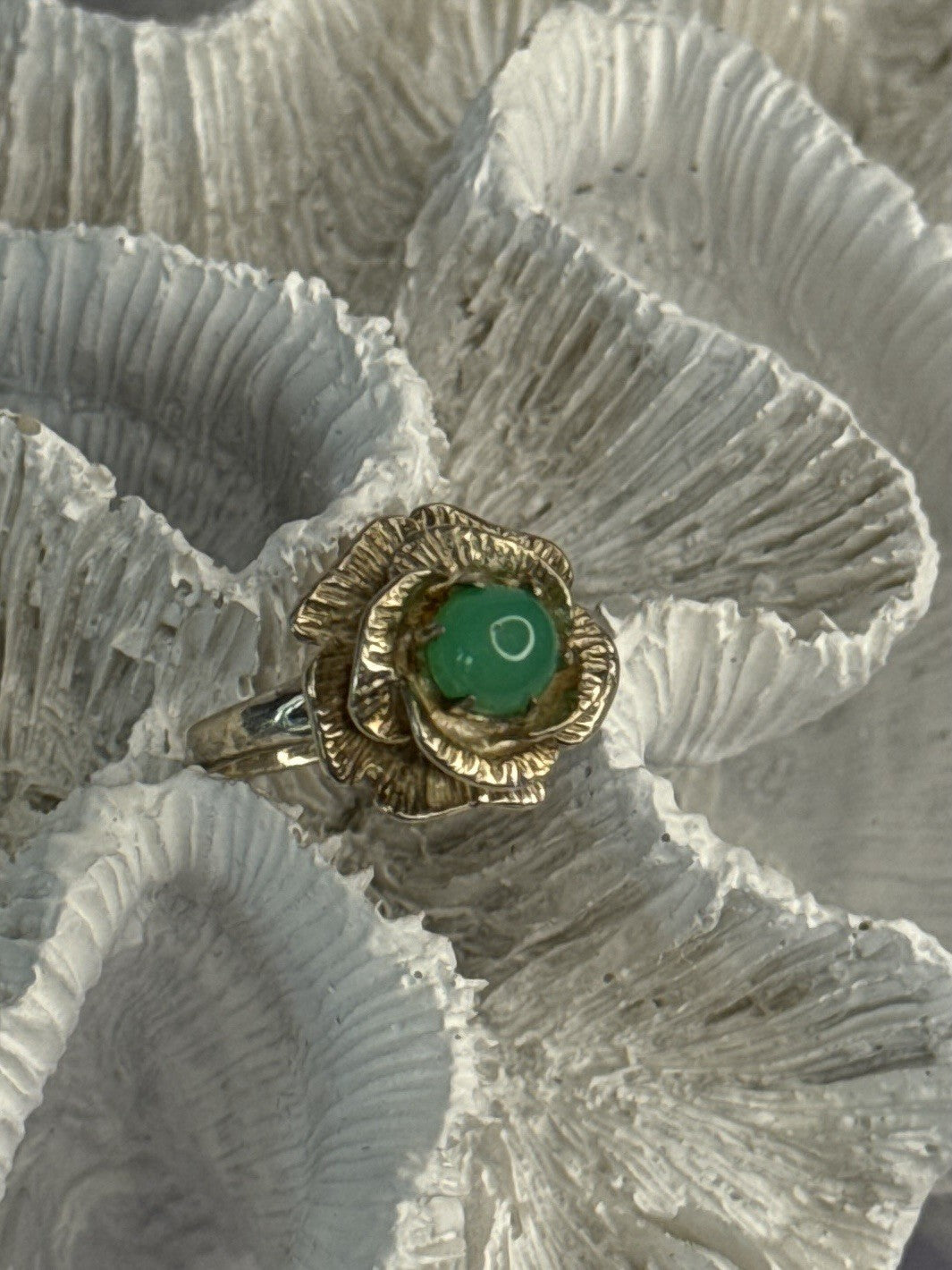 925 Sterling Silver Nephrite Flower Ring Size 6.5