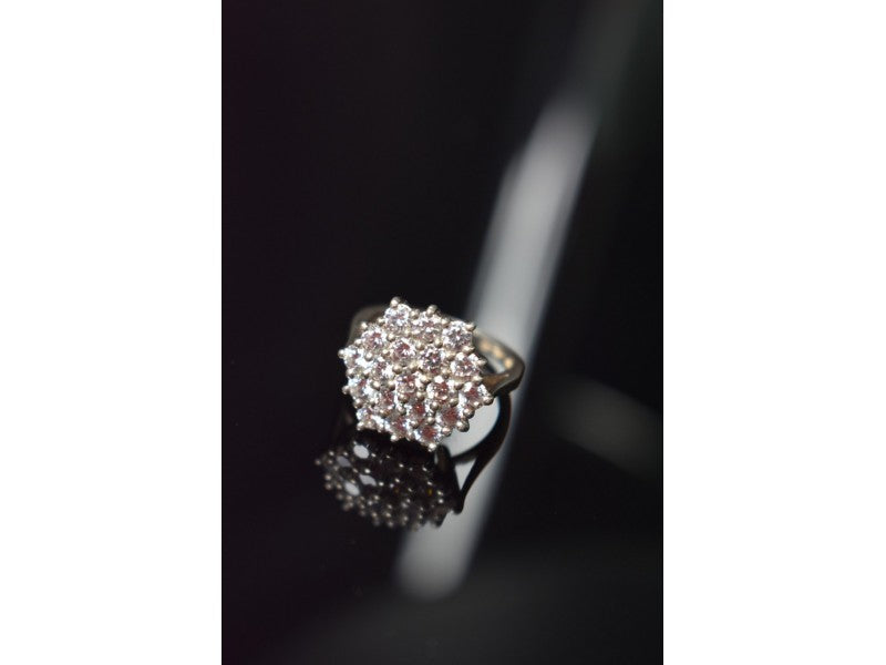 925 Sterling Silver CZ Ring Size 6.5