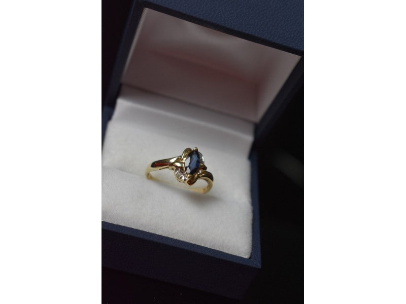 10K Yellow Gold Blue Topaz & Diamonds Ring Size 8