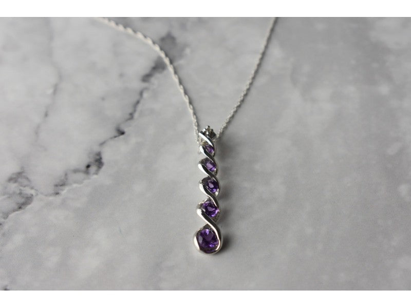 10K White Gold Amethyst & Diamond Chain With Pendant