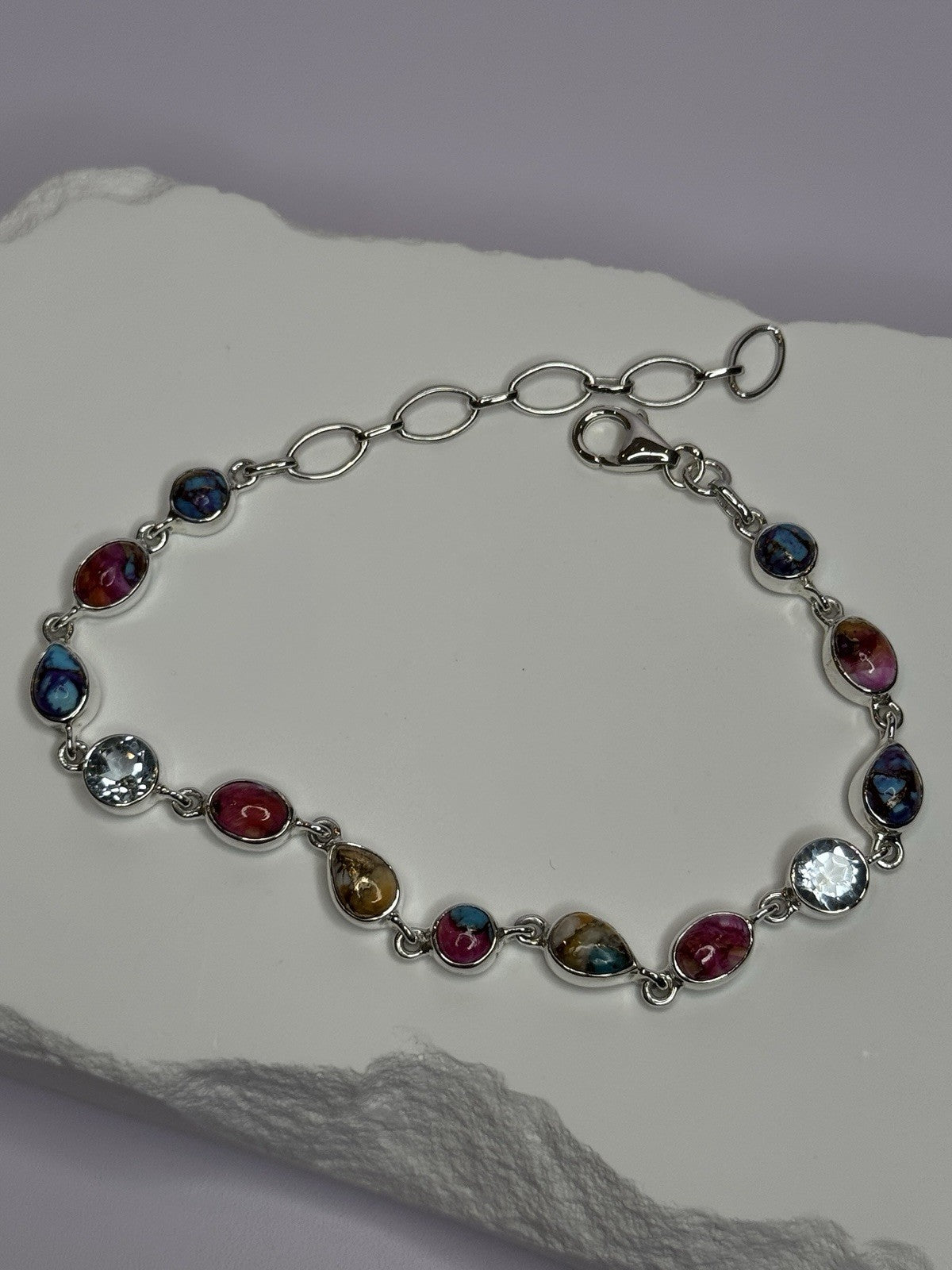 925 Sterling Silver Oyster Turquoise & Topaz Bracelet Length 6-8 Inch