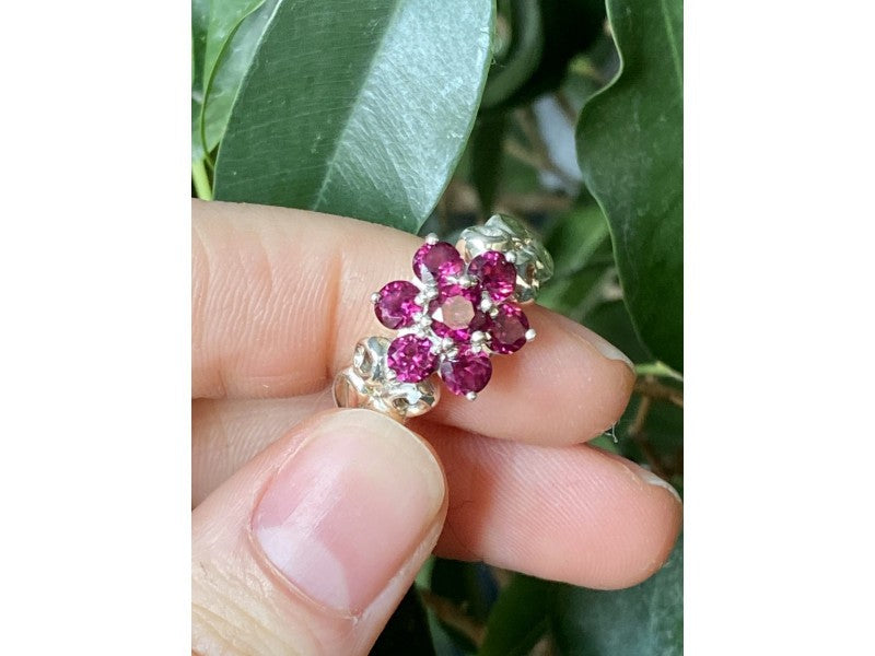 925 Sterling Silver Pink Spinel "Flower" Ring Size 7