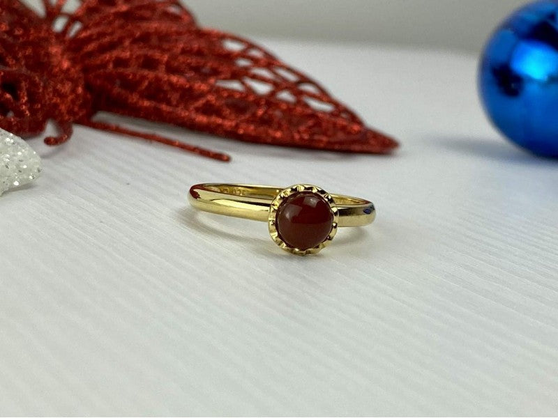 925 Sterling Silver Gold Plated Pyrope Garnet Ring Size 9.5