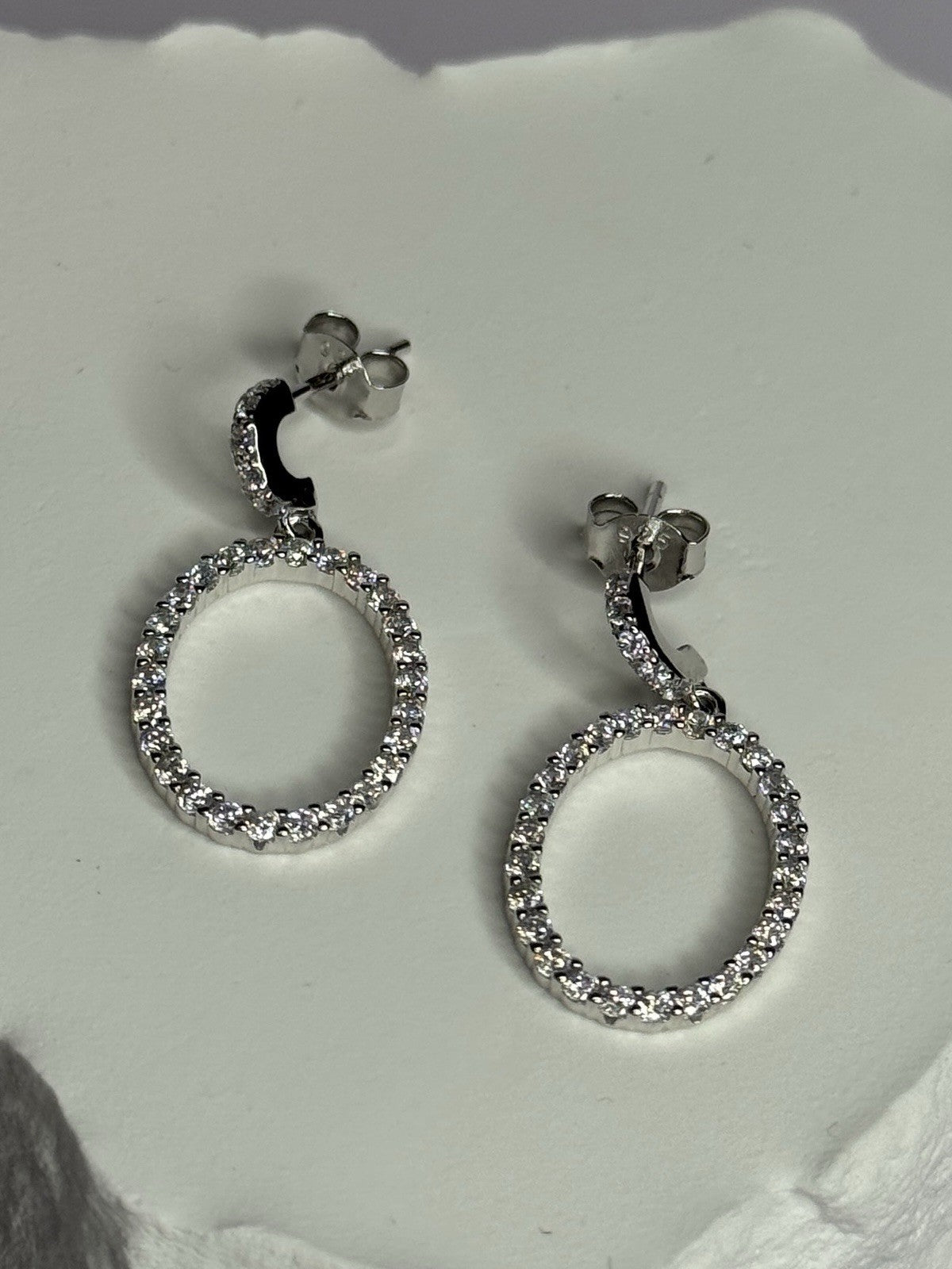 925 Sterling Silver Elegant CZ Earrings Length 1 Inch