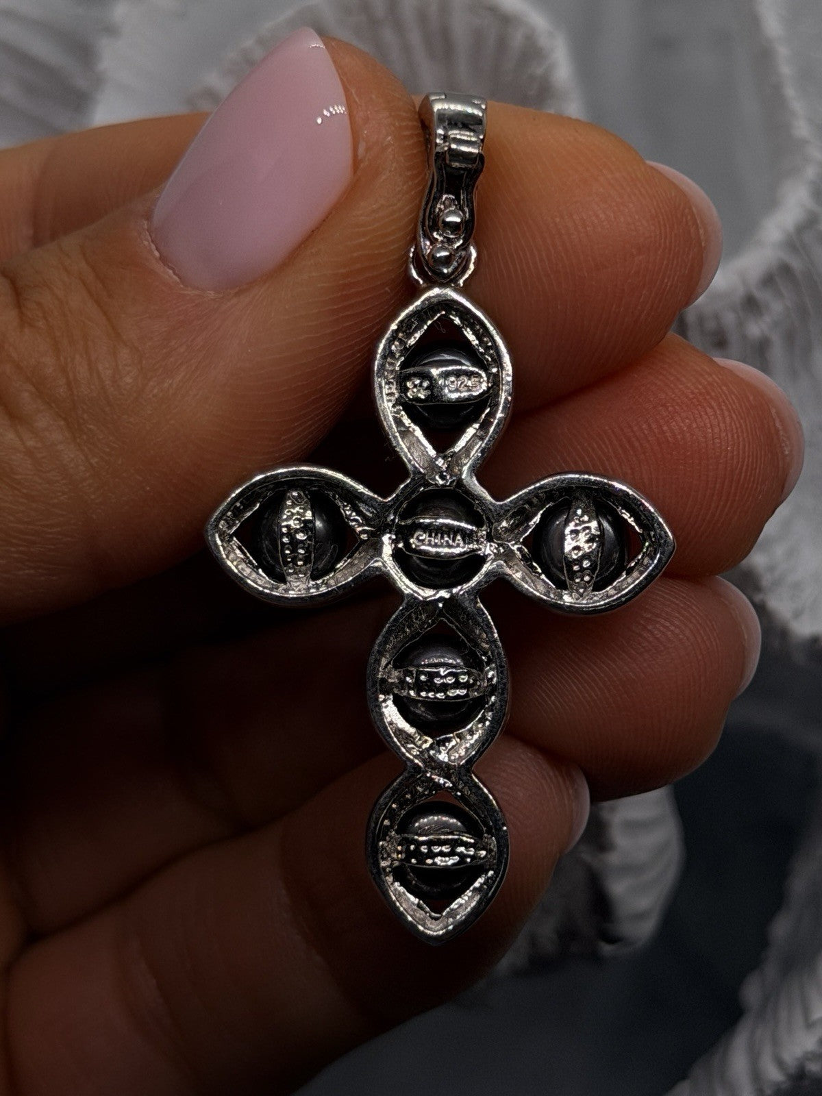 925 Sterling Silver Hematite Cross Pendant Openwork Design