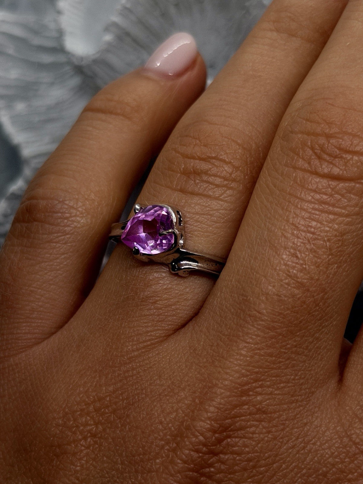 925 Sterling Silver Heart Shaped Pink Sapphire Ring Size 8
