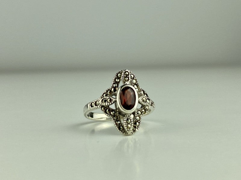 925 Sterling Silver Almandine & Marcasites Ring Size 7