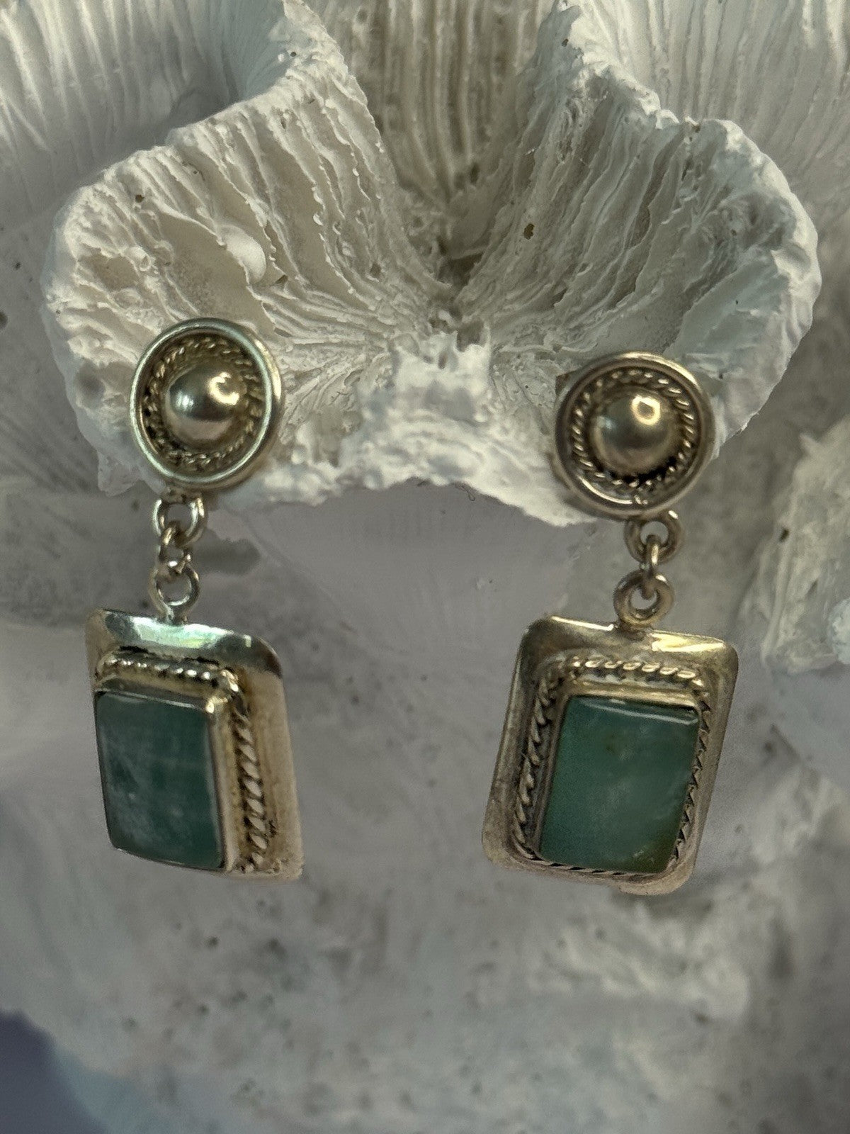 Vintage Beautiful 925 Sterling Silver Jade Earrings Length 1.20 Inch
