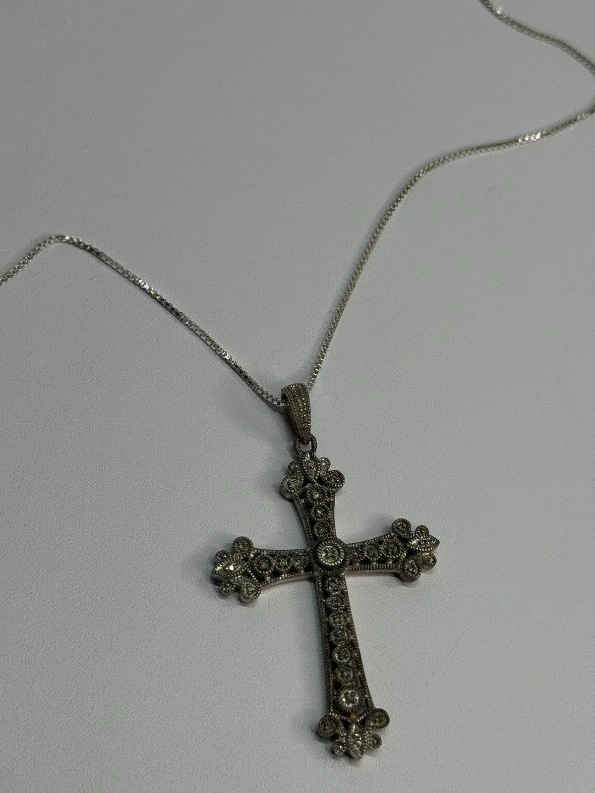 925 Sterling Silver Diamond Cross Necklace Length 30 In