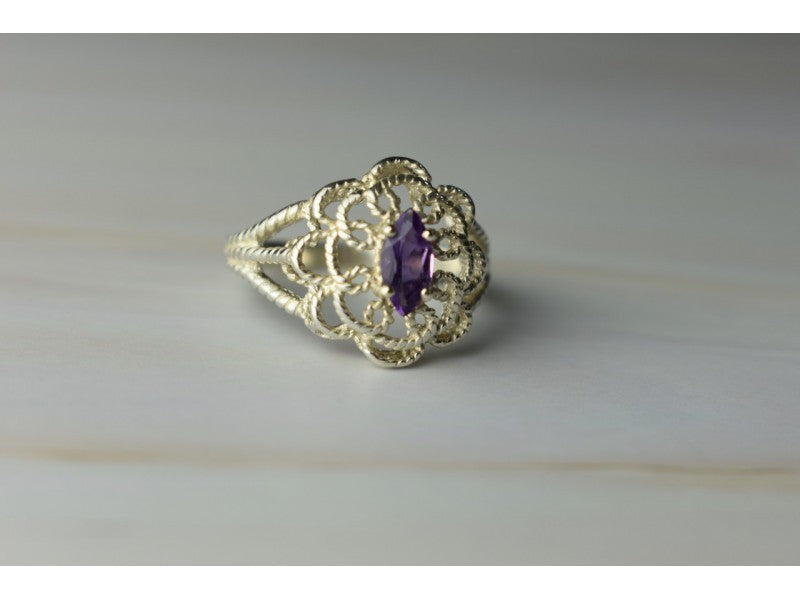 925 Sterling Silver Amethyst "Openwork" Ring Size 8