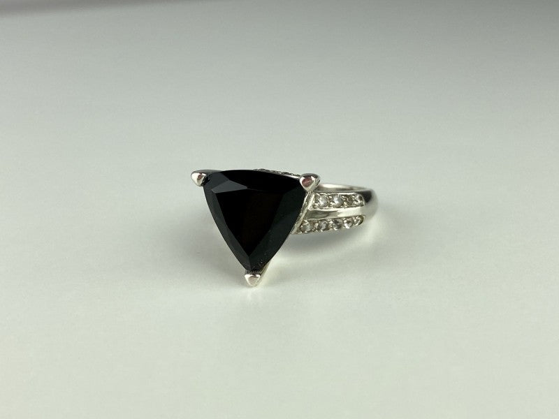 925 Sterling Silver Black Nephrite ( Jade ) & Quartz Ring Size 8