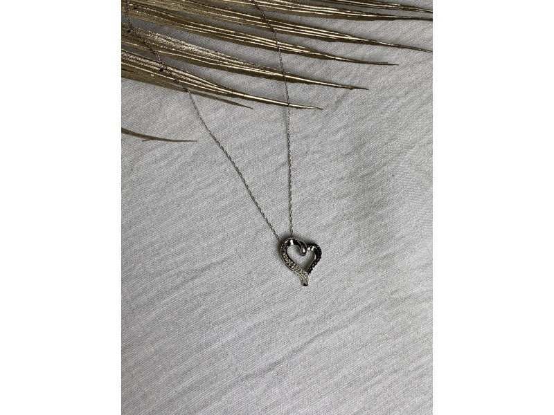 10K White Gold Black & White Diamonds Heart Chain With Pendant