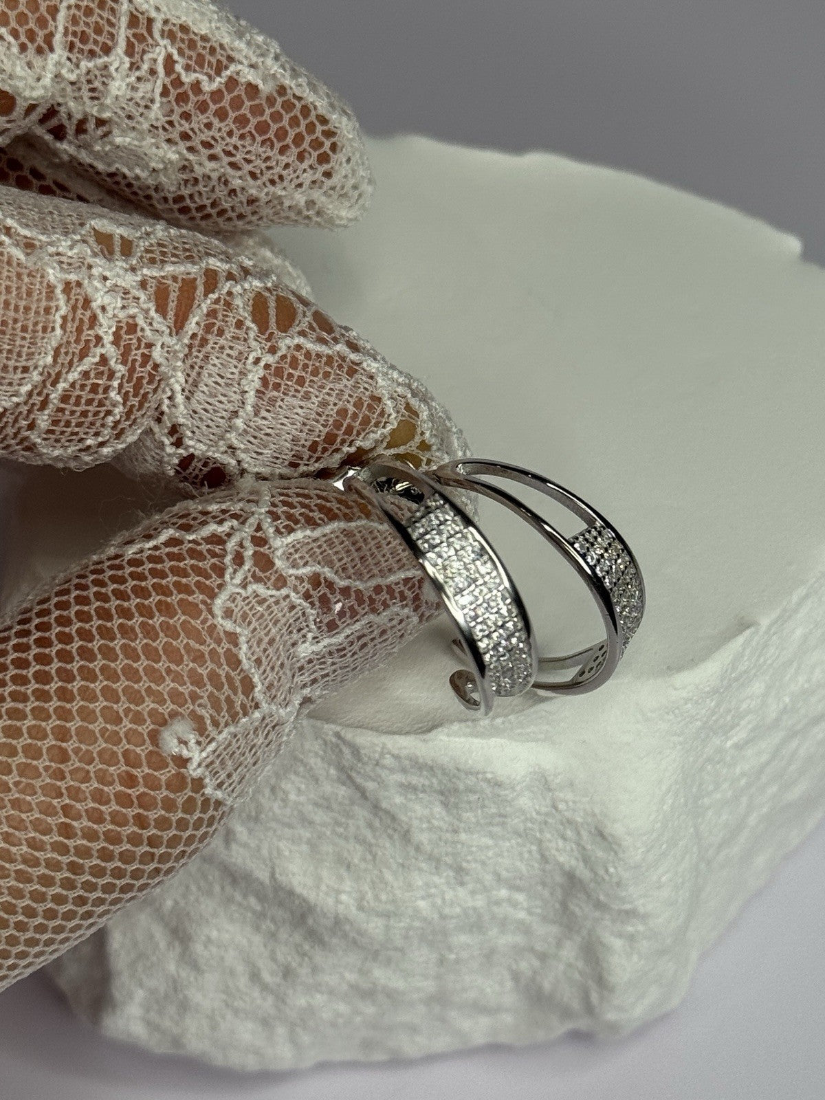 925 Sterling Silver Elegant CZ Earrings Length 0.76