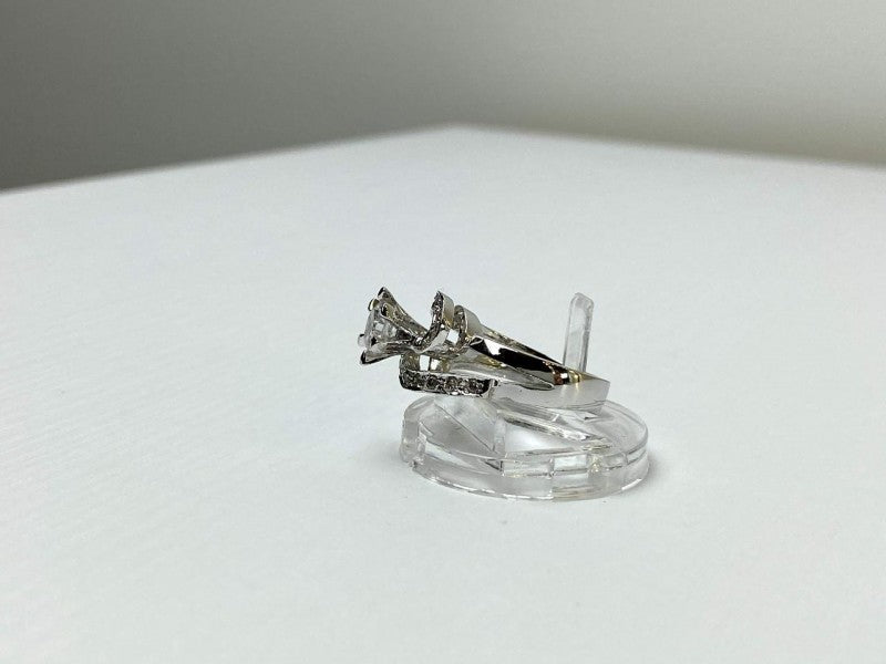 925 Sterling Silver White/Colorless CZ Ring Size 5.5