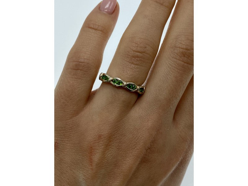 925 Sterling Silver Emeralds Ring Size 7