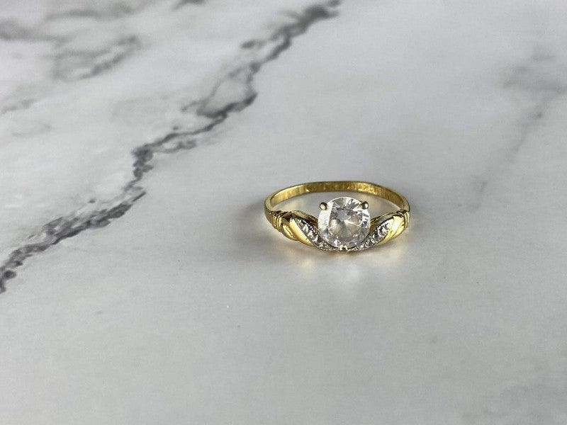 Classic Ring in Gilding (14K ) With CZ Size 7
