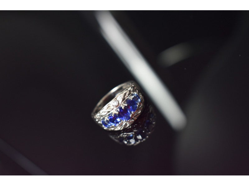 925 Sterling Silver Blue Topaz Ring Size 7.5