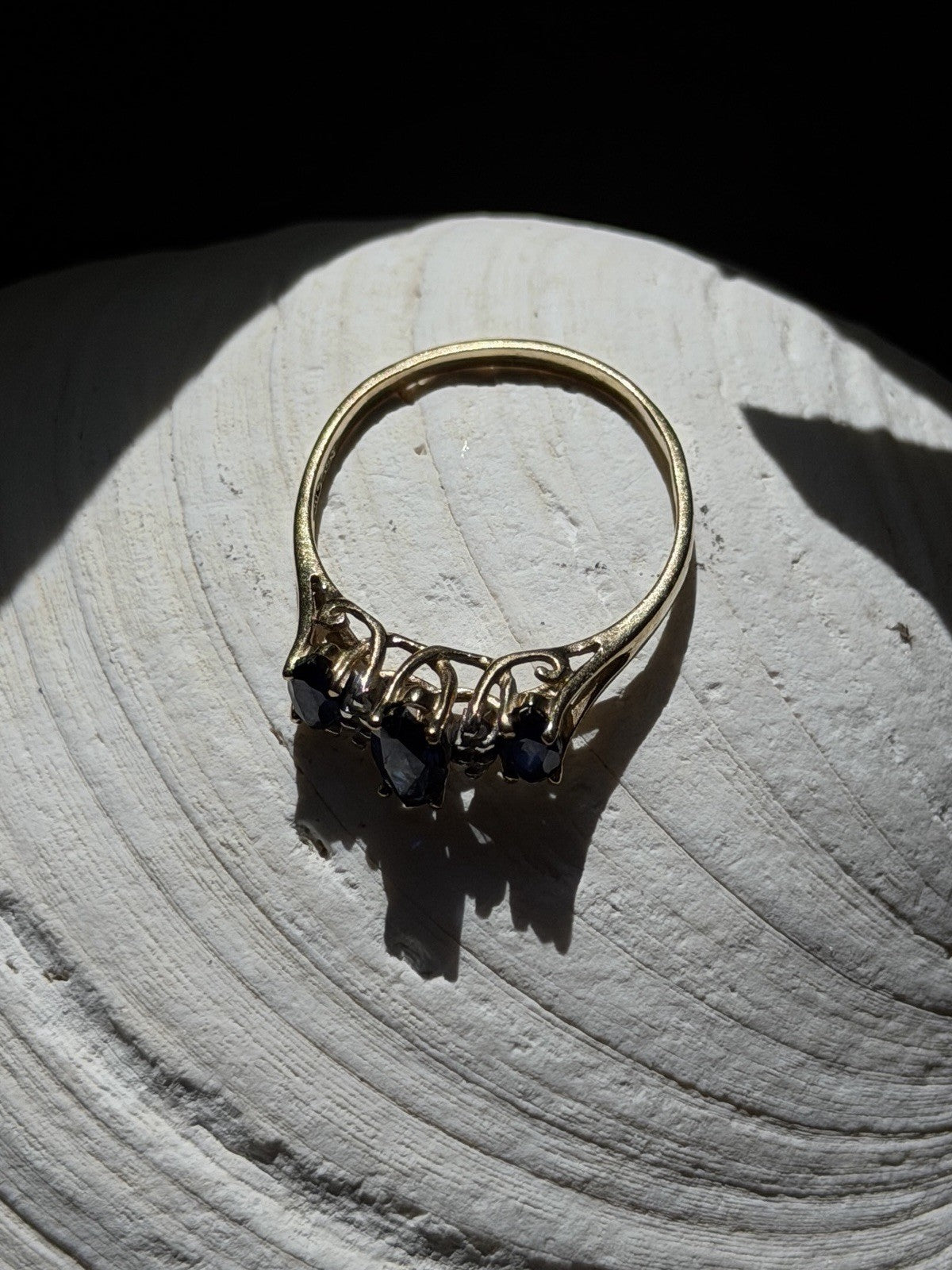 10K Yellow Gold Marquise Blue Sapphire & Diamond Ring Size 8.5