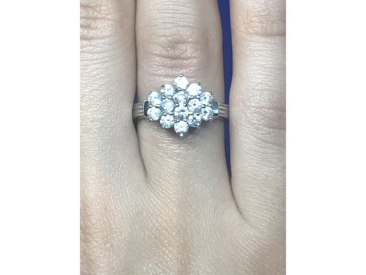 925 Sterling Silver CZ Ring Size 6.5