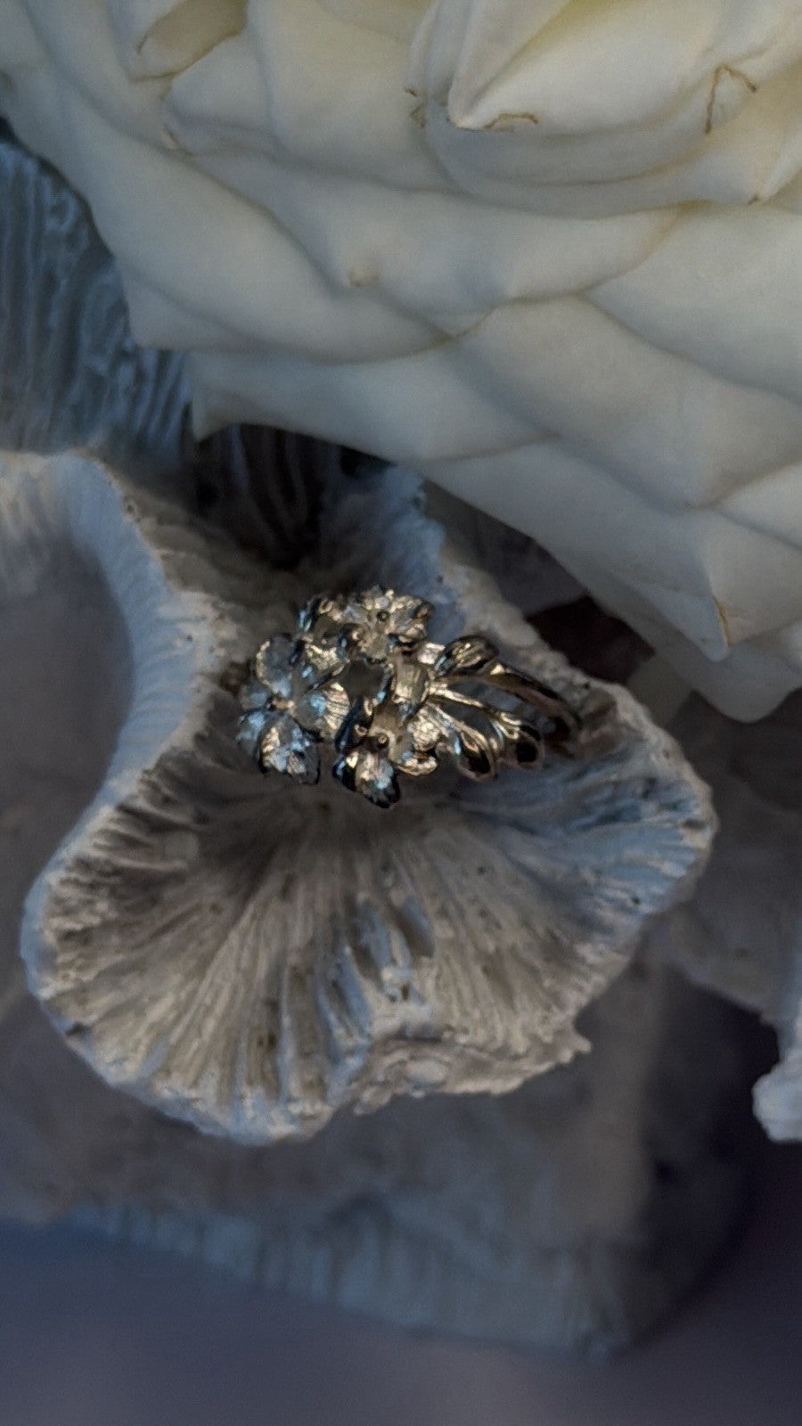 Vintage Delicate Flower Nature 925 Sterling Silver Ring Size 7.5