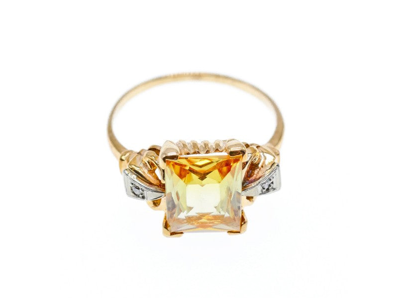 10K Yellow Gold Yellow Topaz & Diamonds Ring Size 9.75