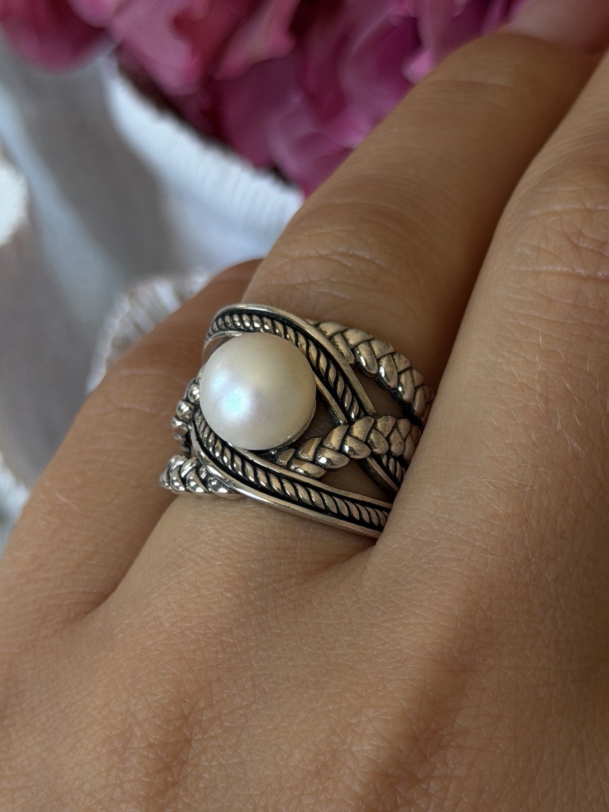 925 Sterling Silver Pearl Ring Size 6