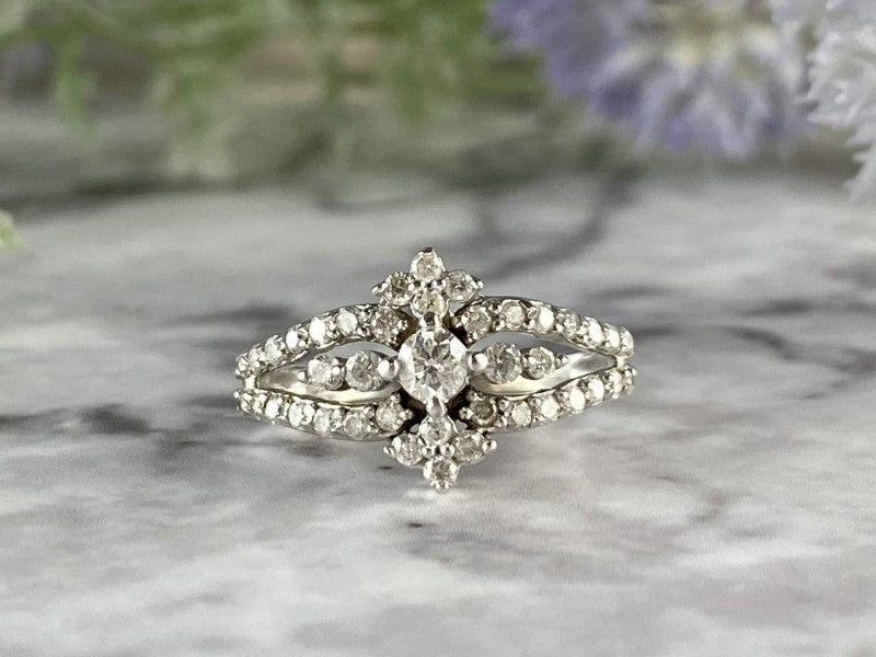 14K White Gold Diamonds Ring Size 6.5