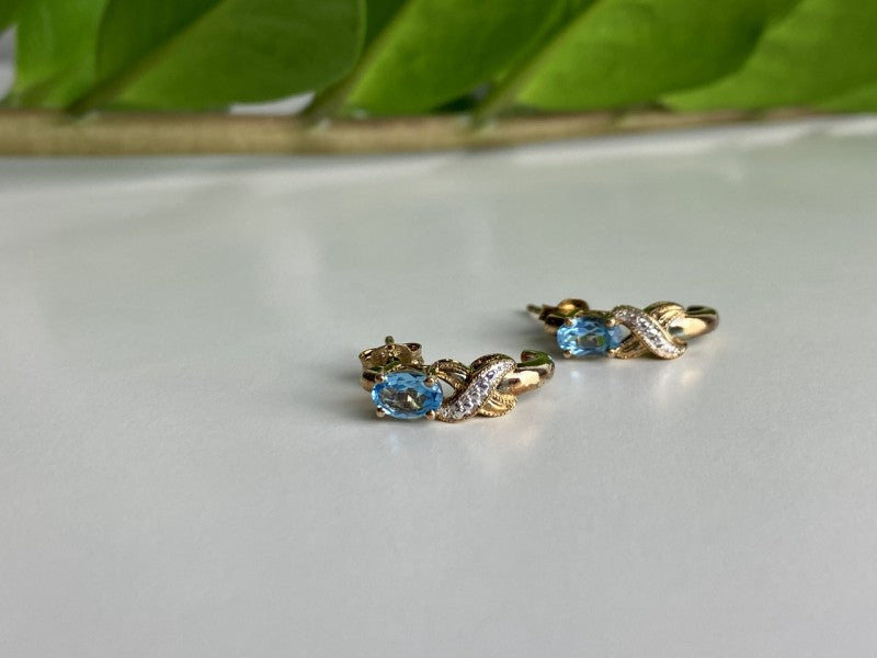 925 Sterling Silver Gold Plated Topaz Stud Earrings
