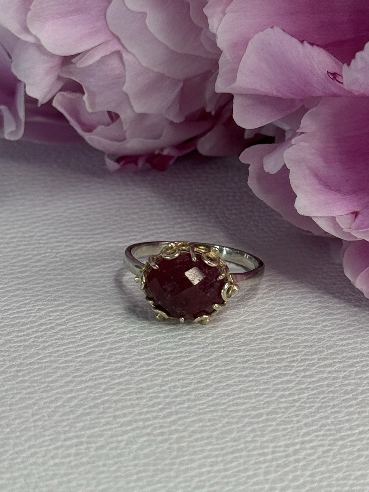 925 Sterling Silver Gold Plated Part Ruby Ring Size 8