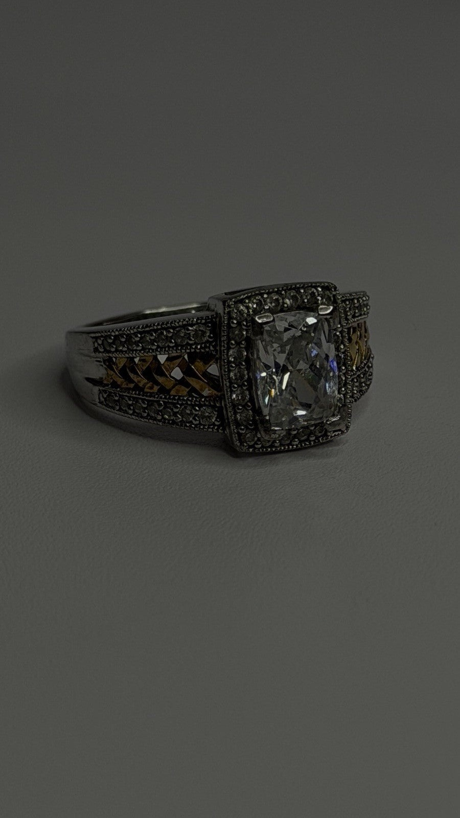 Verragio 925 Sterling Silver & Gold Plated Part Cz Ring Size 8