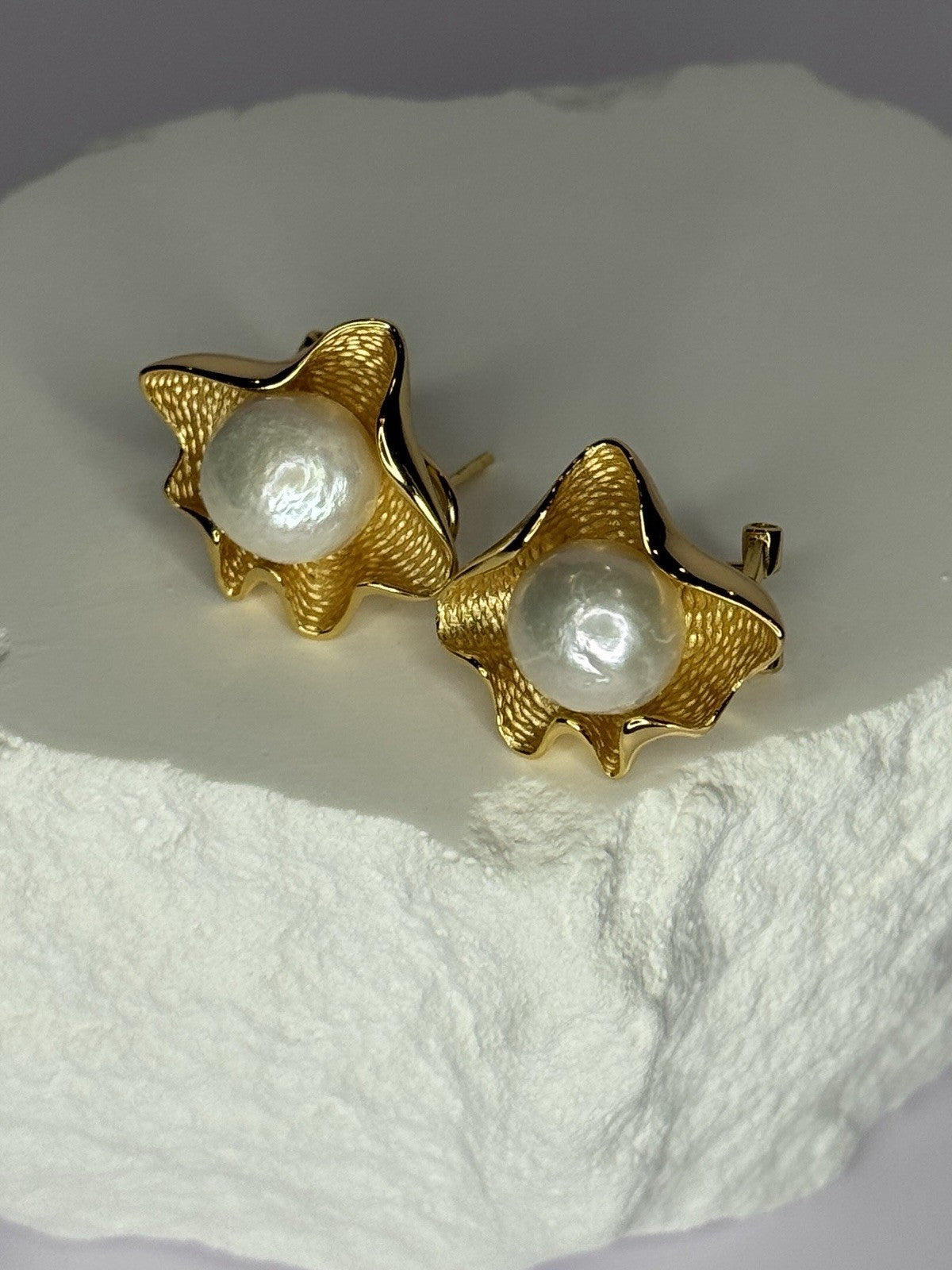 925 STERLING SILVER GOLD PLATED PEARL EARRINGS LENGTH 0.9 INCH