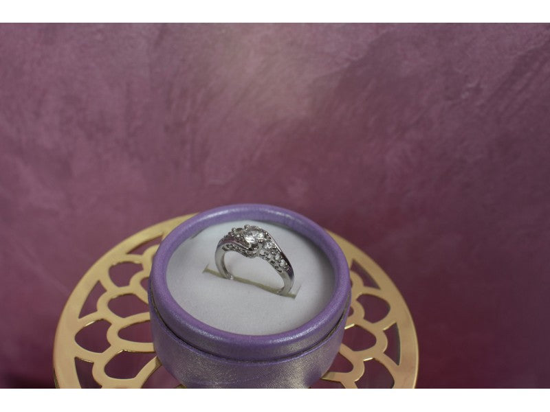 925 Sterling Silver White/Colorless Spinel Ring Size 6.5