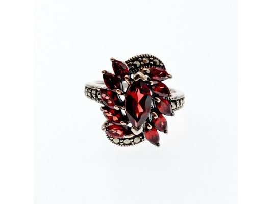 925 Sterling Silver Spessartine & Marcasites Ring Size 6.5