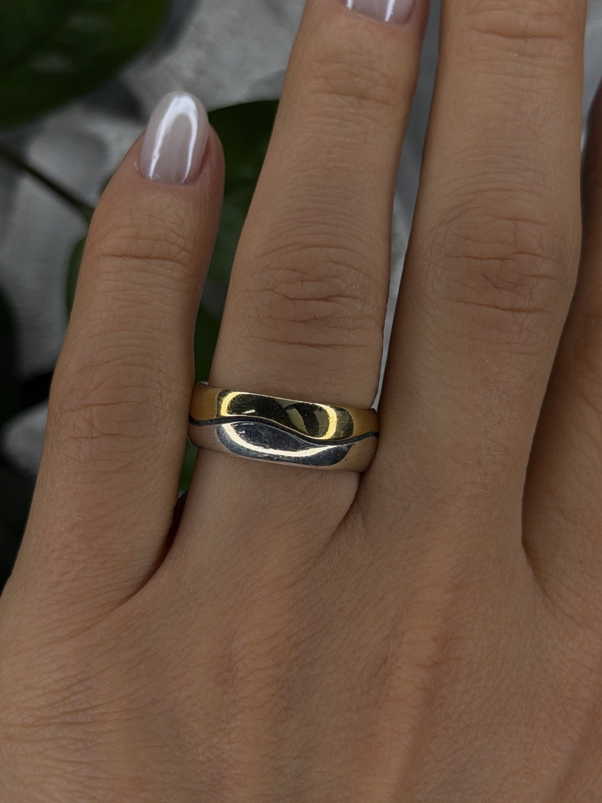 925 Sterling Silver & Yellow Gold Plated Ring Size 7