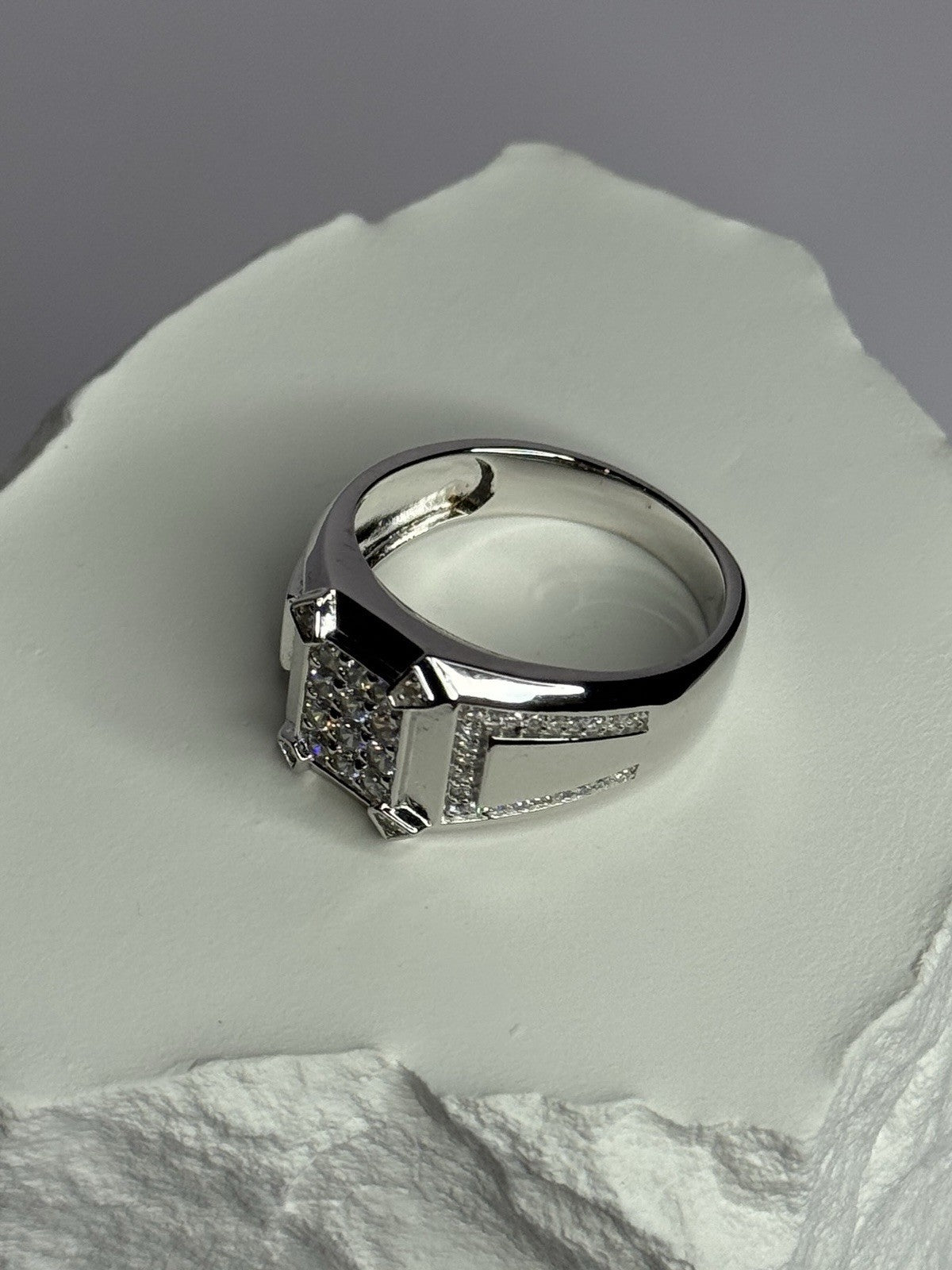 925 Sterling Silver CZ Men'S Ring Size 12