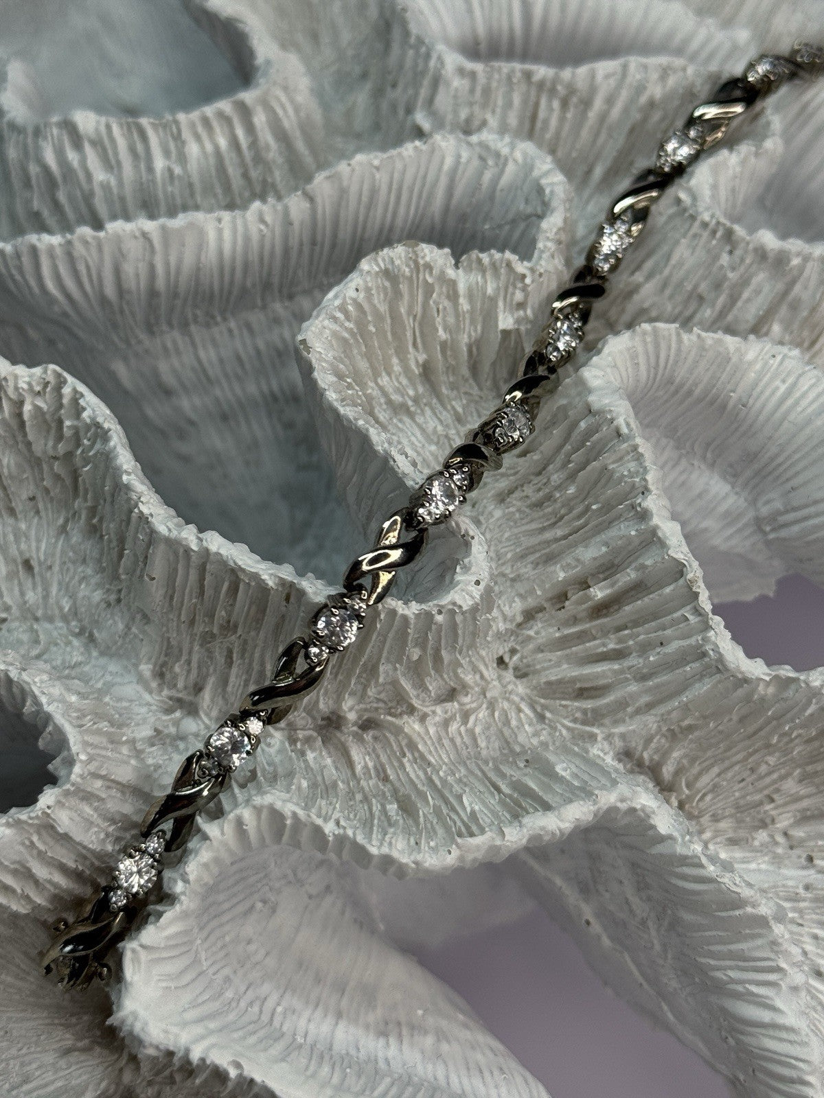 Beautiful 925 Sterling Silver CZ Bracelet Length 7 Inch